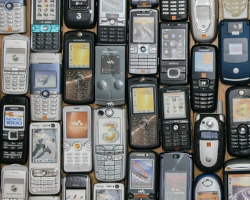 Tyto tři mobily překvapily a změnily mobilní svět