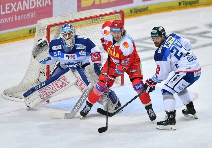 Velká hokejová bitva na O2 TV Sport se blíží! Podívejte se na srovnání Komety a Sparty