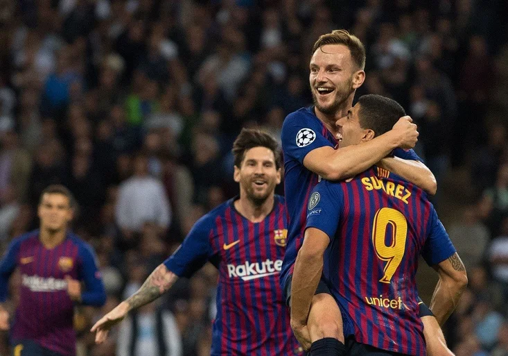 Středeční taháky Ligy mistrů: Barcu bez Messiho prověří Inter, Dortmund jde na Atlético