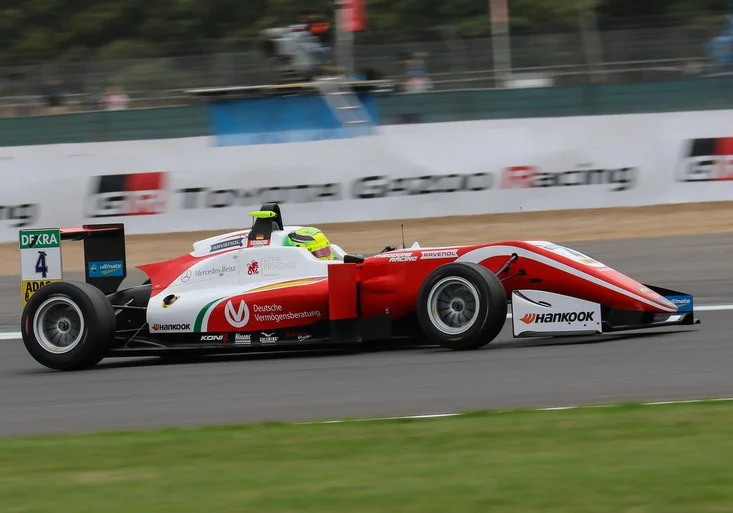 Formule 3 míří do Misana, komu se v italské výhni povede nejlépe?
