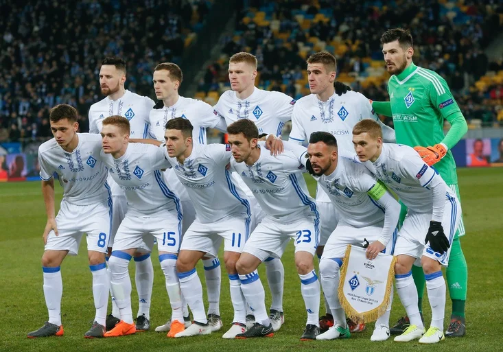Éra Ševčenka je pryč, respekt budí dál. Slavii čeká „jiné“, ovšem stále silné Dynamo Kyjev