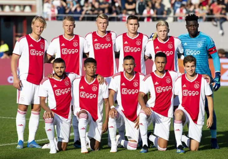 Nováček Premier League vyzve Černého Ajax, který se v létě ne a ne probudit