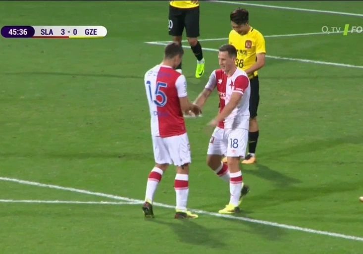 Slavia přejela Číňany. Jak neuvěřitelně připravil soupeř gól pro Bořila? I poslední zápas z Dubaje uvidíte na O2 TV Fotbal!