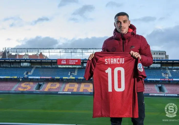 Slyšel jsem, že dělám krok zpět, přiznal Stanciu. Dokáže nahradit Rosického?