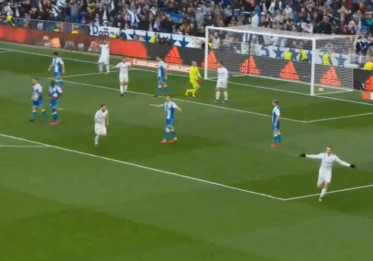 Bale luxusně vymetl šibenici. Co dělal Ronaldo místo oslav?