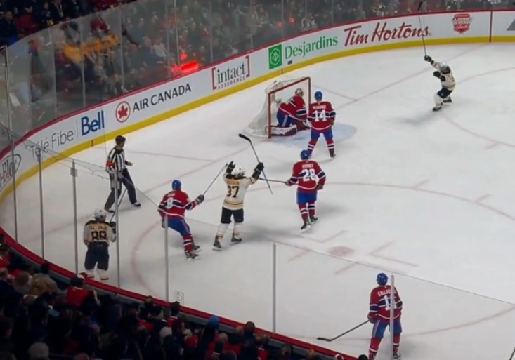 Pastrňák dvěma góly srazil Montreal. Jak načapal gólmana střelou z nulového úhlu?