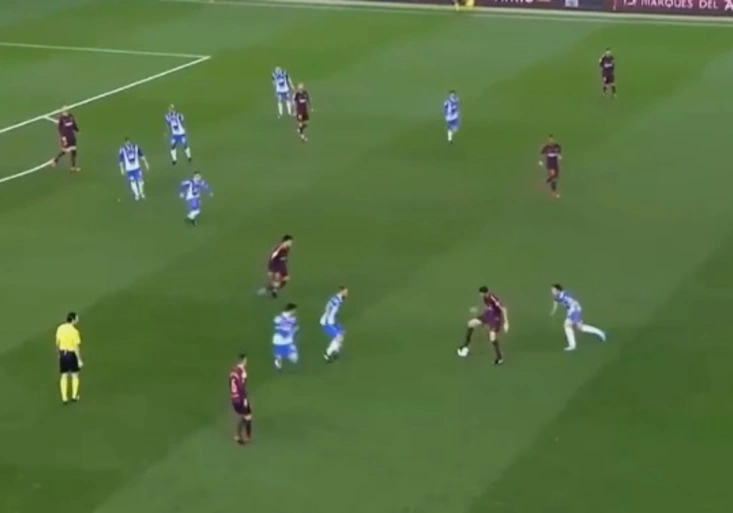 Busquets úžasně vycvičil soupeře, Messi pak ale selhal! Jak přišla Barcelona o neporazitelnost?