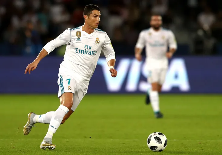 Ronaldo dotáhl Real k obhajobě na MS klubů. Jak našel skulinu ve zdi?