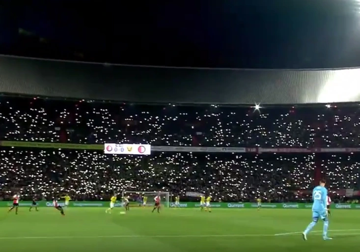 Úchvatné gesto fanoušků Feyenoordu! Jakou poctu připravili pro brankáře, který ztratil syna?