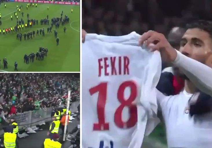 Zešílel? Útočník z Lyonu provokativně slavil v derby pod kotlem soupeře. Odstartoval nepokoje!