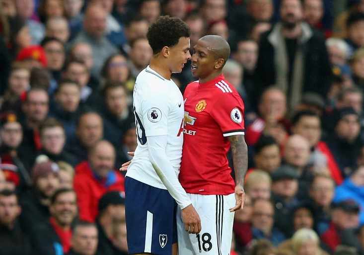 Dokonalý stěr od Ashleyho Younga! Proč si musí Dele Alli lízat rány ještě teď?