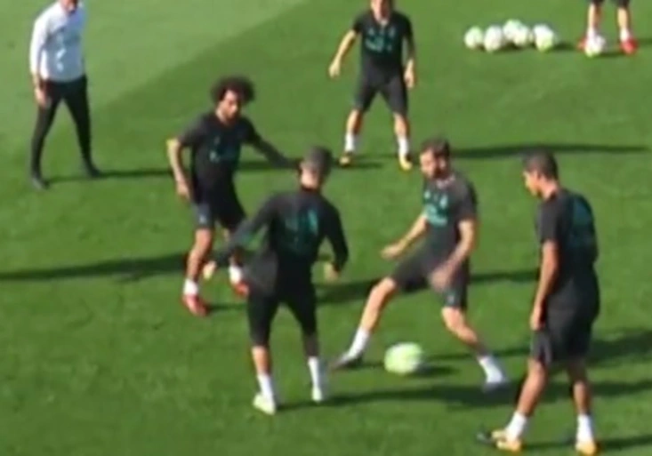 Cristiano Ronaldo vyškolil na tréninku mladíka. TAKHLE krutě to odnesl Mayoral