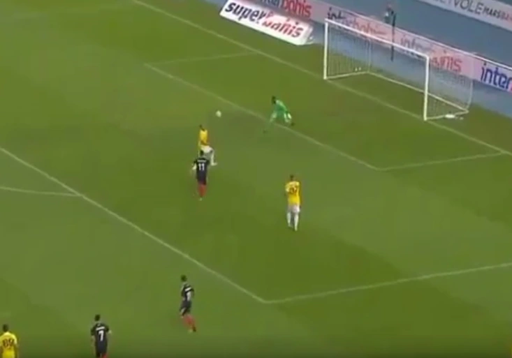 Nejhorší vlastňák? Jak komicky potopil Mehmet Topal Fenerbahce Istanbul ve Skopje?