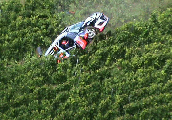 Neskutečný průlet vinicemi! Zopakuje Neuville v rallye Německo svůj památný karambol? Sledujte živě na O2 TV Sport!