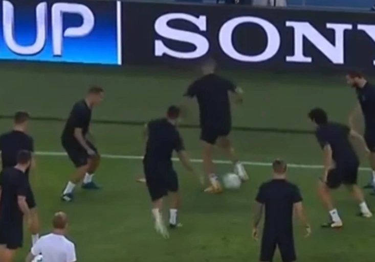 Příprava na Superpohár? Sergio Ramos při bagu perfektně vyučil mladíky!
