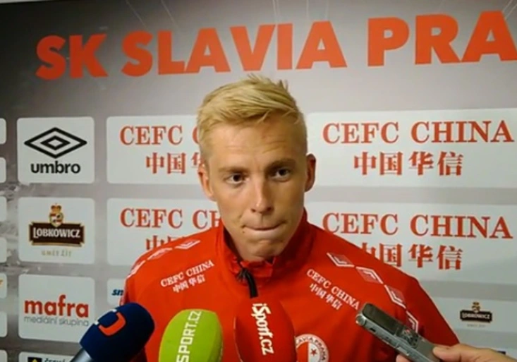 Klíčový moment souboje Slavia vs. BATE? Červenou nečekal ani faulovaný Frydrych
