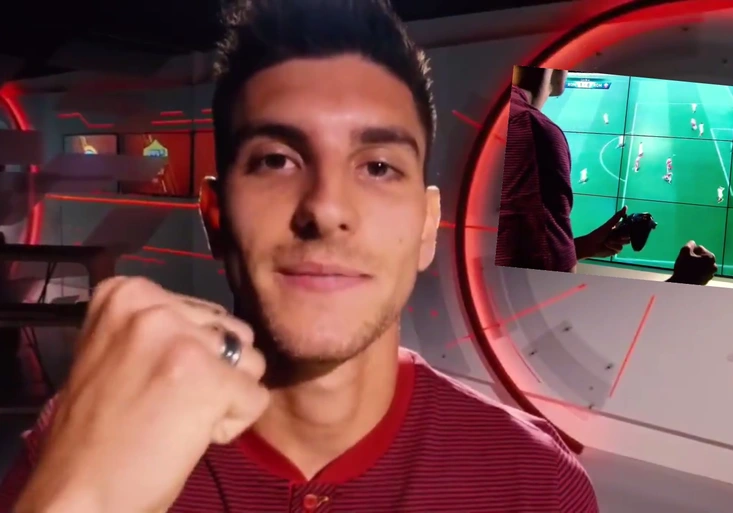 Jak oznámit příchod posily? Hádankou, křížovkou nebo přes hru FIFA!