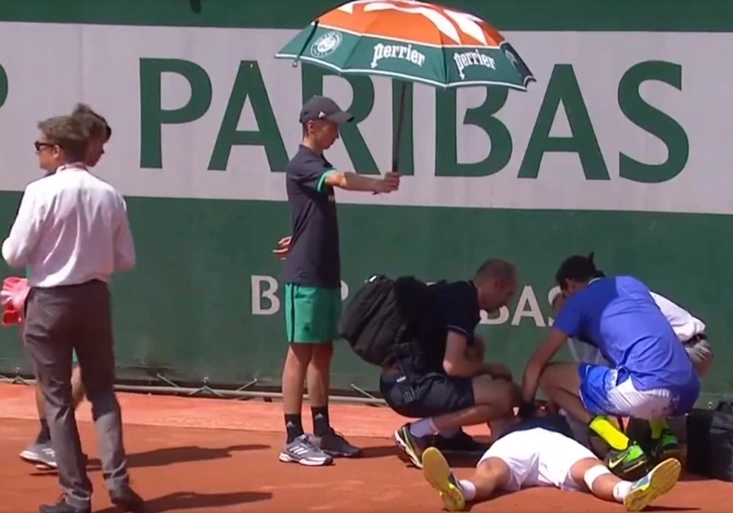 Dobrák Del Potro! Jak Argentinec v Paříži nevídaně utěšoval plačícího soupeře!?
