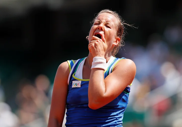 Černé odpoledne pro český tenis! „Byla jsem trapná,“ řekla po porážce Strýcová. Reputaci zachránila Plíšková