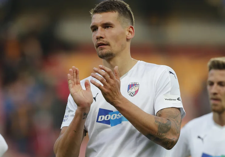 60 ku 40 pro Slavii, říká o titulu plzeňský zachránce Hejda. Bude nečekaný kanonýr řádit i v Brně?
