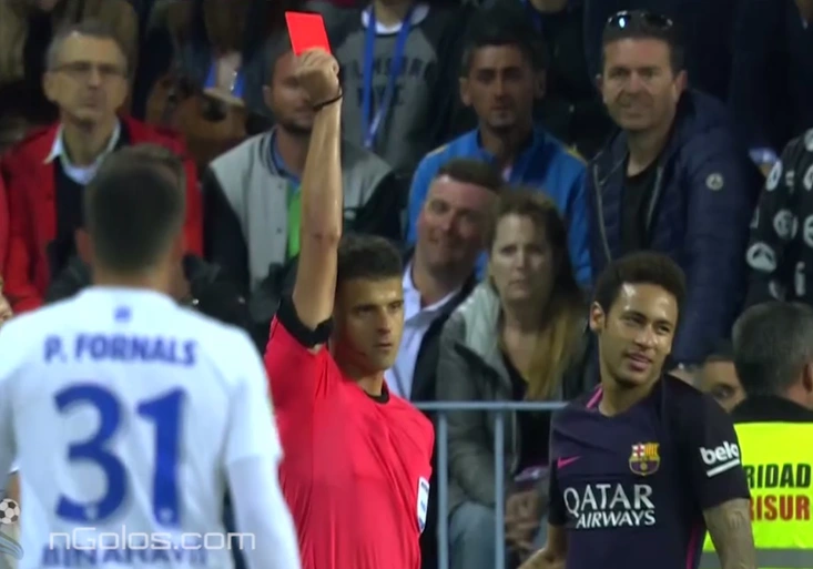 Neymar oslabil Barcelonu! Jak zbytečně se nechal vyloučit v Málaze?