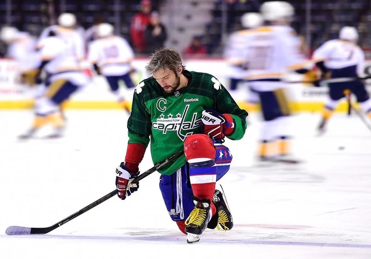 Svatý Patrik pobláznil NHL! Hokejisté oblékli zelené dresy. Jak se vám líbí?