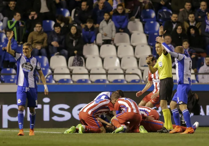 Fernando Torres už je zase na nohou! Co vzkázala hvězda Atlétika z nemocnice fanouškům?