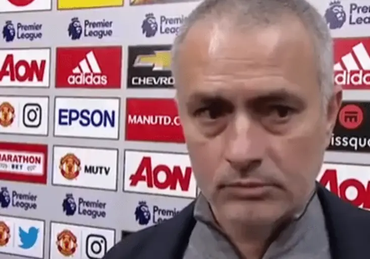 José Mourinho prchl z rozhovoru! Čím jej vytočil reportér po remíze s Hullem?