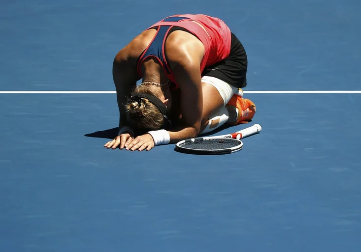 Česká stopa v semifinále Australian Open: Chorvatce Lučičové pomáhá mladá naděje z Prahy