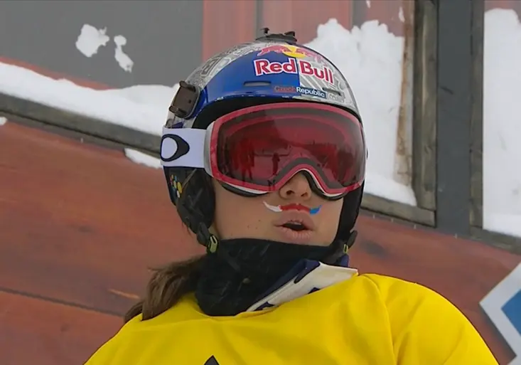 Chtěla bojovat o zlato z X Games, má ale smůlu. Proč Eva Samková v Aspenu nepojede?