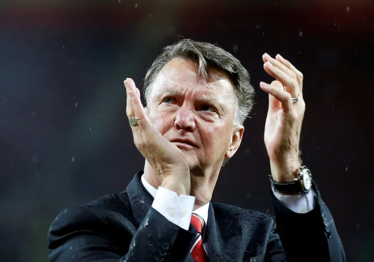 Van Gaal odmítl miliardový plat z Číny! Místo toho kvůli tragédii ukončil kariéru?