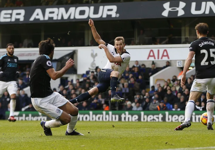 Jeden GÓÓÓL hezčí než druhý! Čaroděj Harry Kane nastřílel kouzelný hattrick!