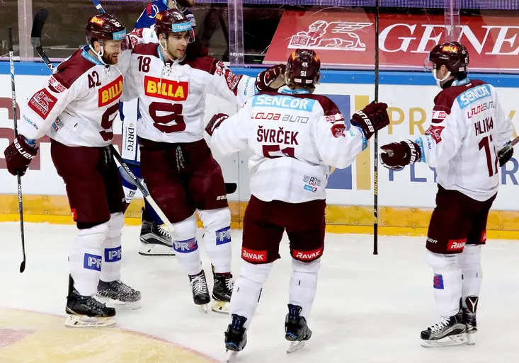 BILLA půjde do skříně! Jaké RETRO dresy navlékne v neděli hokejová Sparta?