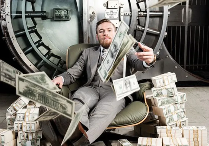 Inspirace? Hvězda MMA McGregor byl před 3 roky na podpoře, teď vydělává miliony!