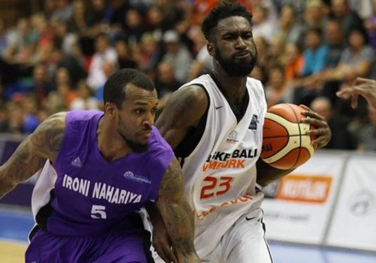 Ukončí Nymburk neporazitelnost Arisu Soluň? Basketbalová Liga mistrů živě na O2 TV Sport
