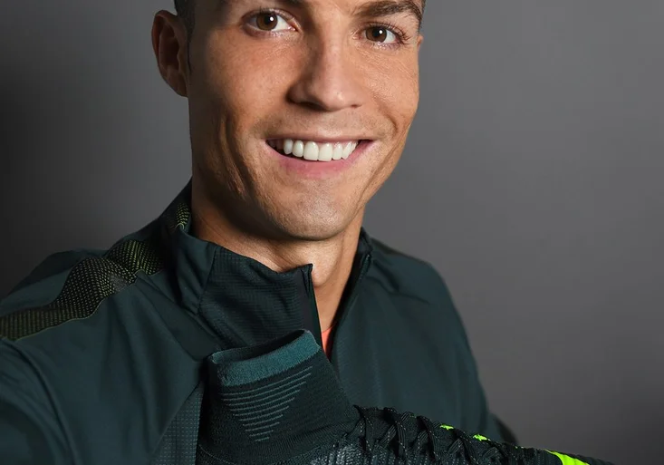 Ronaldovy nové kopačky! Uhodli byste, co pro ně bylo inspirací? Památný srpen roku 2003!