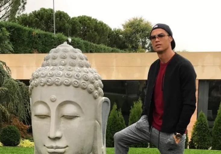 To je přešlap CRISTIANO! Jakou fotkou Ronaldo rozzuřil své asijské fanoušky?