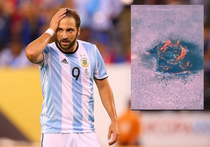 V Neapoli pálí Higuaínovy dresy! Juventus se těší na borce za 90 MEGA!