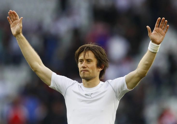 Konec kariéry nejspíš nehrozí. Rosický má řadu nabídek! Co naznačil jeho agent?