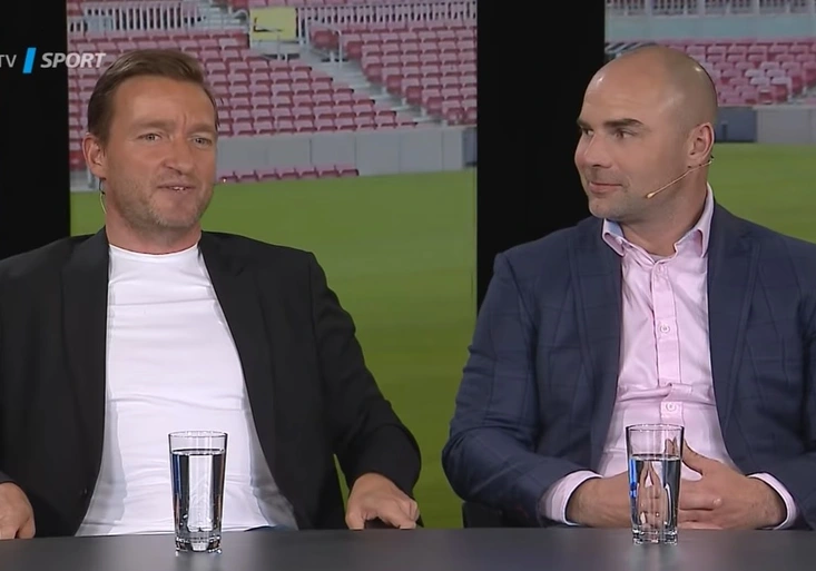 TIKI-TAKA: Jak si Šmicer užil postup Liverpoolu v Lize mistrů a fandění v kotli Slavie?