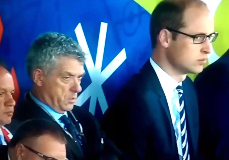 Drama? Možná pro Slováky. Zbytek světa nudou v hledišti usínal!