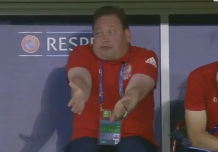 VIDEO: Chtěli byste jim dělat asistenty? Emoce na EURO pracují ve velkém!