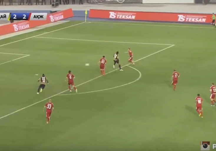 Patička jak z Anglie? Tenhle gól se zrodil v kazašské Premier League!