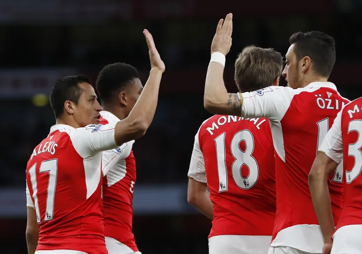 Arsenal bez potíží zametl s West Bromwichem a už je třetí!