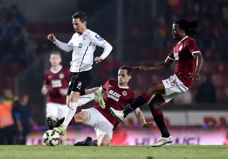 VIDEO: Skandální gól Plzně ve Zlíně! Petrželovi prošlo zpracování rukou