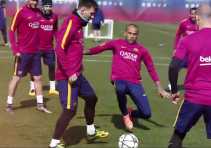 Bago v podání Barcelony? To je za trest! Podívejte se na video!