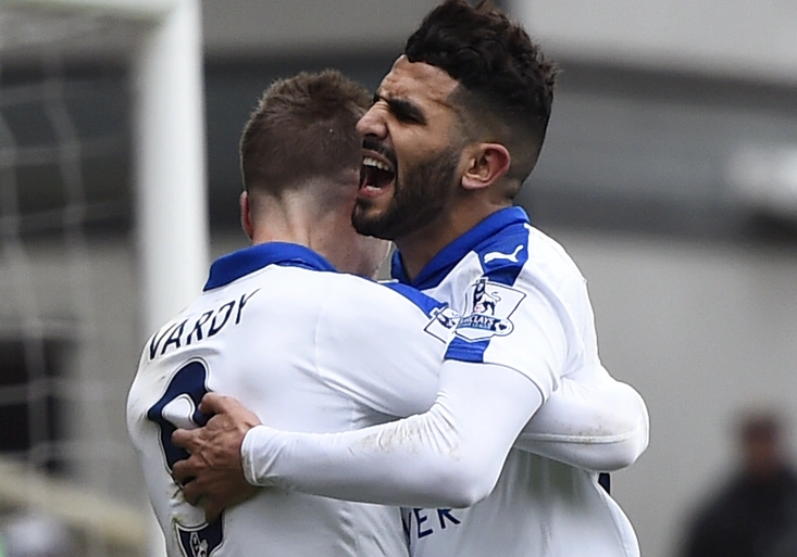 Lišky dál pádí za titulem! Opět se trefil famózní Mahrez, v závěru pomohlo břevno