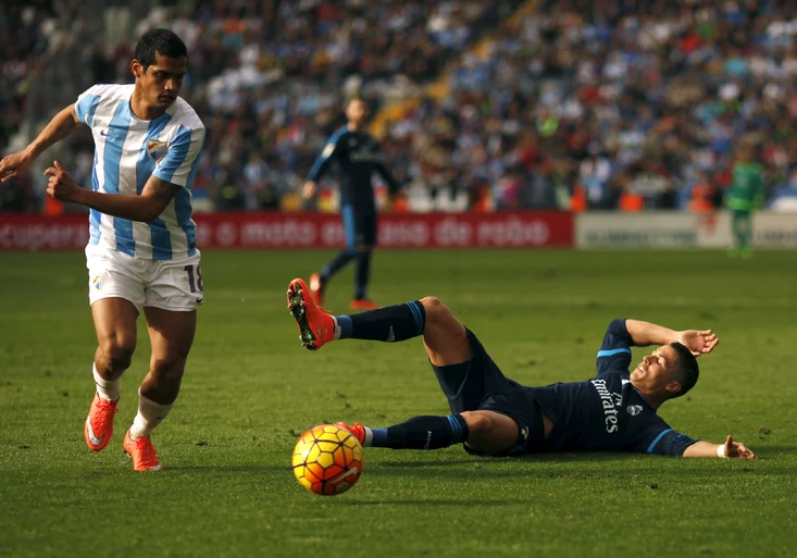 Cristiano Ronaldo skóroval z ofsajdu, pak nedal penaltu. Barcelona má náskok 9 bodů