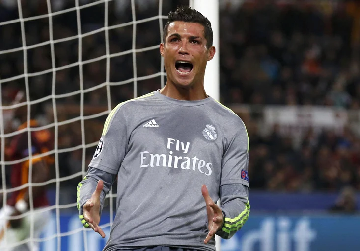 Válečník Ronaldo dobyl Řím. Jak si vylepšil gólové statistiky v Lize mistrů?