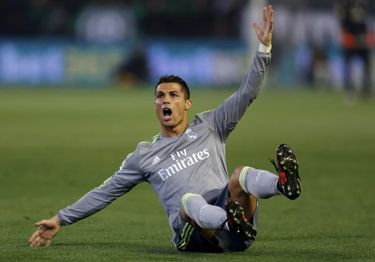 Úleva v Madridu: zákaz přestupů pro Real i Atlético prozatím odložen!